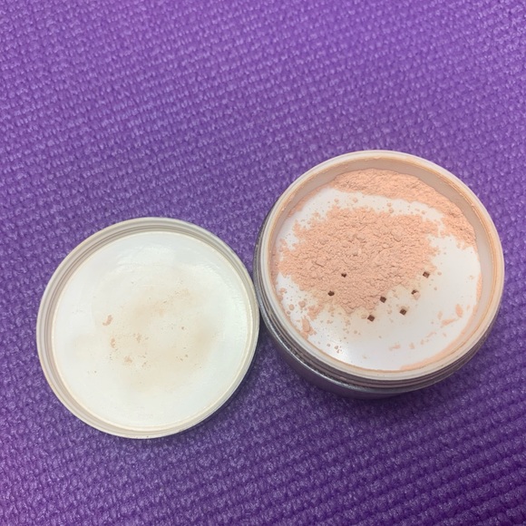 MAC Holiday Patrick Starrr Set Powder - Picture 3 of 3